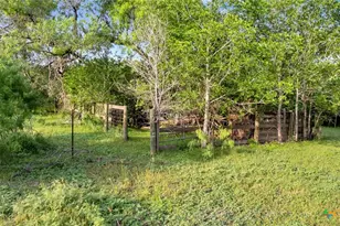 000 San Antonio River Rd, Victoria, TX 77905 - Photo 24