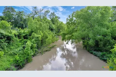 000 San Antonio River Road, Victoria, TX 77905 - Photo 4