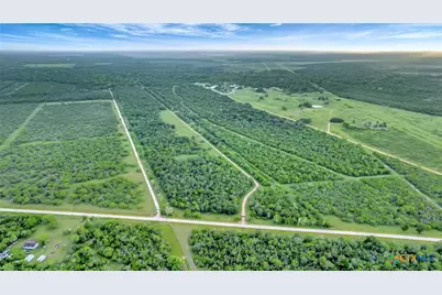 000 San Antonio River Road, Victoria, TX 77905 - Photo 40