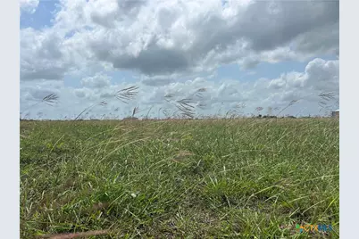 414 Brownson Road, Victoria, TX 77905 - Photo 4