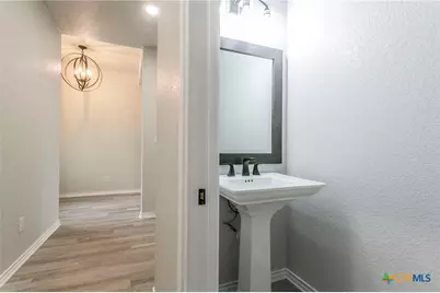 916 Stone Road, Temple, TX 76501 - Photo 18