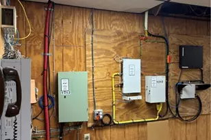 1012 Schriewer, Seguin, TX 78155 - Photo 12