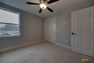 701 S Hudson St, Flatonia, TX 78941 - Photo 12