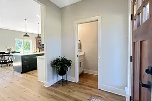 701 S Hudson St, Flatonia, TX 78941 - Photo 6