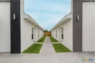 1707 Angelina Dr, San Juan, TX 78589 - Photo 14