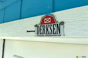 1008 W Dallas Ave, Seadrift, TX 77983 - Photo 24