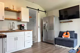 1008 W Dallas Ave, Seadrift, TX 77983 - Photo 14