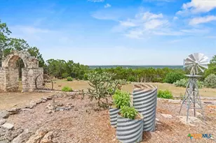140 Summer Breeze, Wimberley, TX 78676 - Photo 2