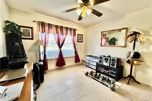 529 Guerra Ln, Gonzales, TX 78629 - Photo 12