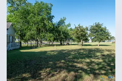 305 State Highway 72 West, Nordheim, TX 78141 - Photo 36