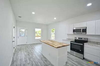 1234 Clearcreek Drive, Canyon Lake, TX 78133 - Photo 24