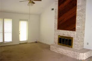 306 Woodway Dr, Victoria, TX 77904 - Photo 10