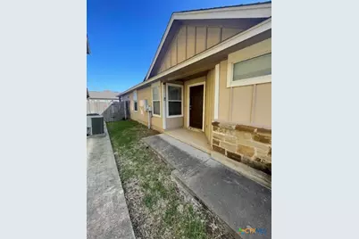 235 Hay Barn Street, San Marcos, TX 78666 - Photo 2