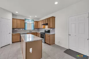 177 Texas Thistle, New Braunfels, TX 78130 - Photo 20