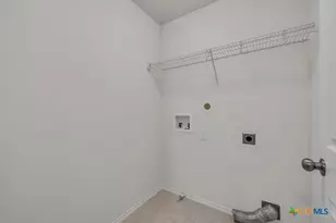 177 Texas Thistle, New Braunfels, TX 78130 - Photo 32