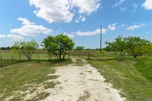 47 S County Road 415, Lometa, TX 76853 - Photo 16