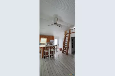 101 E Saint Louis Avenue, Seadrift, TX 77983 - Photo 10