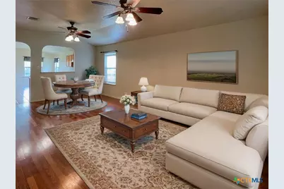 219 Starling Creek, New Braunfels, TX 78130 - Photo 2