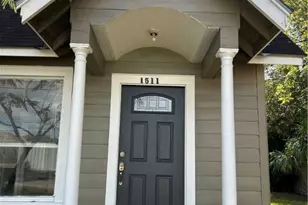 1511 E Constitution St, Victoria, TX 77901 - Photo 6