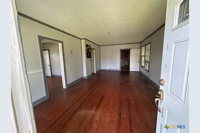 1511 E Constitution Street, Victoria, TX 77901 - Photo 14