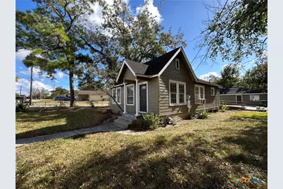 1511 E Constitution Street, Victoria, TX 77901 - Photo 2