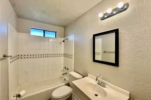 677 County Rd 3081, Lampasas, TX 76550 - Photo 20