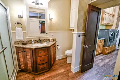 122 E Main Street, Cuero, TX 77954 - Photo 20