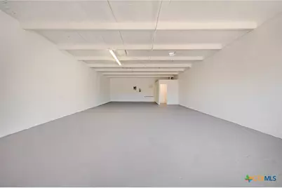 1419 Fleming Drive #Warehouse 9, Seguin, TX 78155 - Photo 6