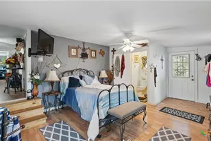 15521 E Hwy 90, Kingsbury, TX 78638 - Photo 8