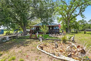 15521 E Hwy 90, Kingsbury, TX 78638 - Photo 28