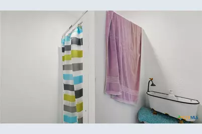 15521 E Highway 90, Kingsbury, TX 78638 - Photo 42