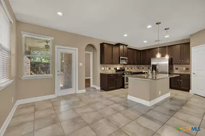 1176 Legacy Drive, New Braunfels, TX 78130 - Photo 14