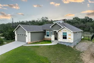 1587 Lakeshore Dr, Canyon Lake, TX 78133 - Photo 2