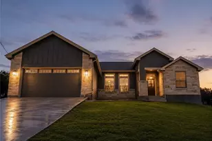 1587 Lakeshore Dr, Canyon Lake, TX 78133 - Photo 2