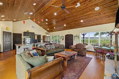 11755 Rm 1323, Johnson City, TX 78636 - Photo 12