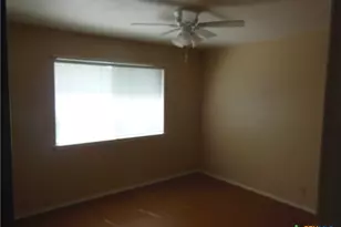 1641 Kuehler Ave, New Braunfels, TX 78130 - Photo 14