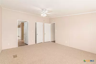 5677 and 5671 Huber Road, Seguin, TX 78155 - Photo 10