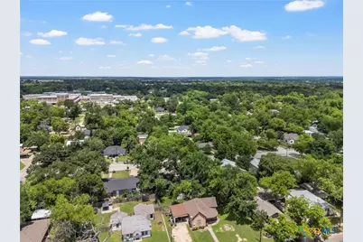 407 E 7th Street, Cameron, TX 76520 - Photo 38