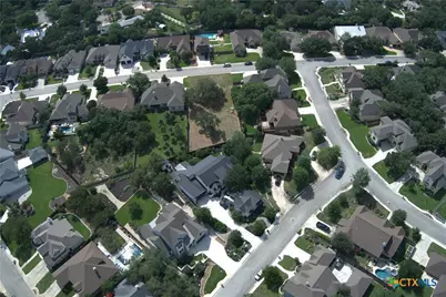 645 Acorn Drive, New Braunfels, TX 78130 - Photo 10