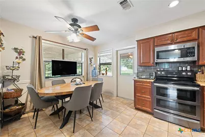 103 Pleasant Lane, New Braunfels, TX 78132 - Photo 12