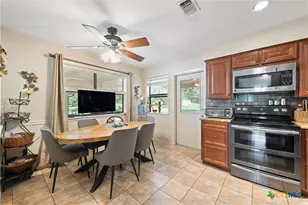 103 Pleasant Ln, New Braunfels, TX 78132 - Photo 12