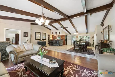 103 Pleasant Lane, New Braunfels, TX 78132 - Photo 6