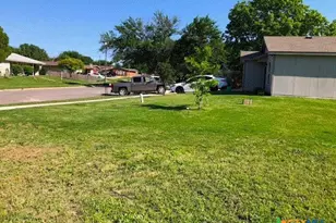 1305 Meadow Dr, Killeen, TX 76549 - Photo 12