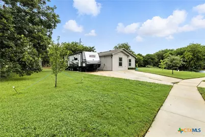 1305 Meadow Drive, Killeen, TX 76549 - Photo 18