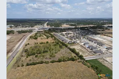 1820 S Loop 121, Belton, TX 76513 - Photo 1