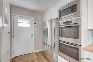 521 Woodhaven Dr, Ingleside, TX 78362 - Photo 4