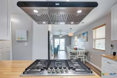 521 Woodhaven Drive, Ingleside, TX 78362 - Photo 8