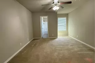 2604 Alamocitos Creek Dr, Killeen, TX 76549 - Photo 2