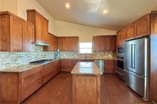 174 Riley Ln, Port O'Connor, TX 77982 - Photo 16