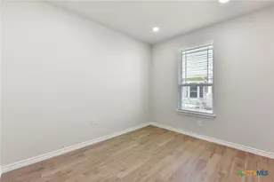 153 Antoinette Wy, San Marcos, TX 78666 - Photo 20